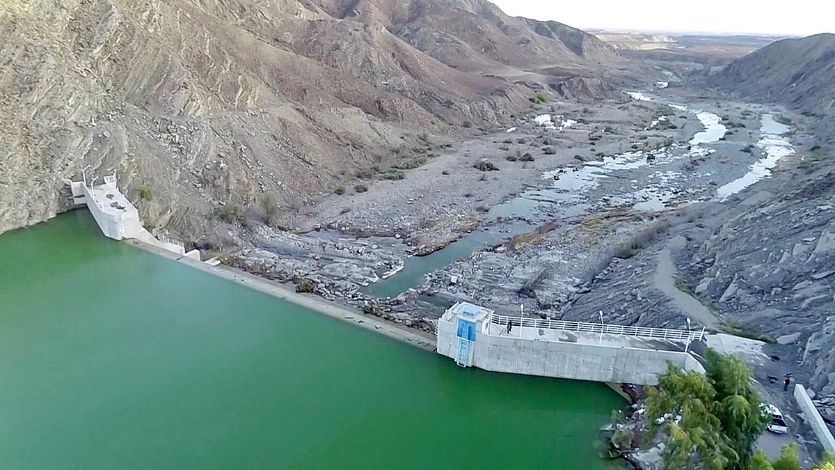 بیآبی در مجاورت سدها
