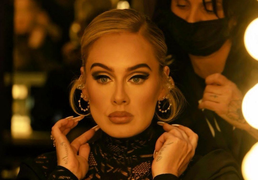 ادل وارد دنیای سینما می‌شود