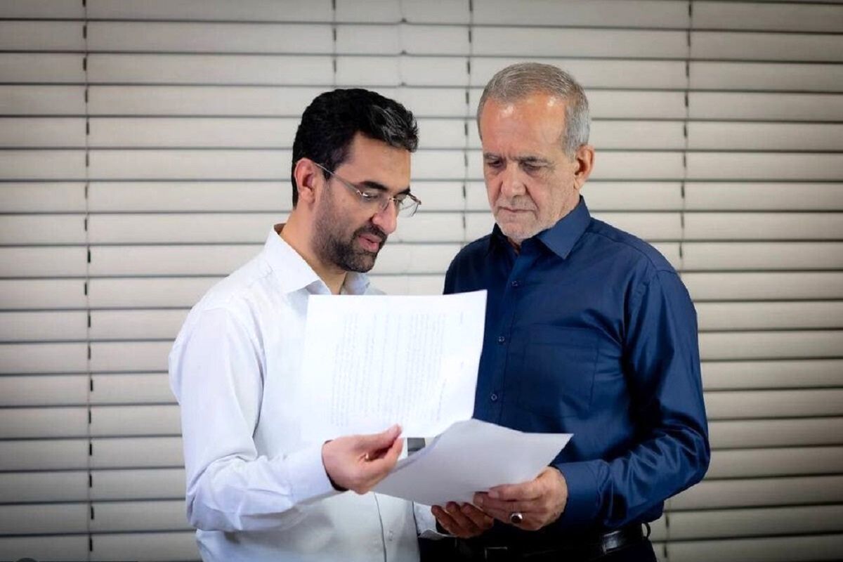 هشدار آذری جهرمی به پزشکیان