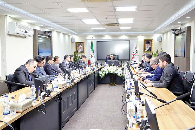 ارائه مشوق‌های مالیاتی برای پروژه انتقال آب دریای عمان