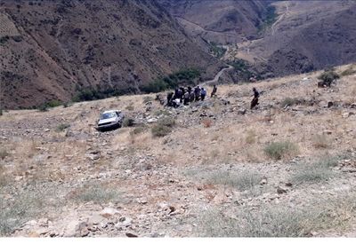 سقوط مرگبار خودرو به داخل دره در جاده چالوس + تعداد فوتی‌ها