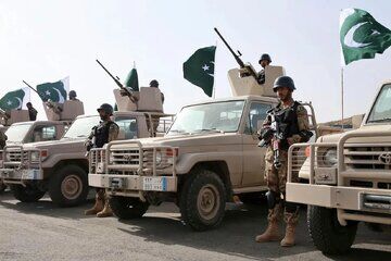چند نظامی پاکستانی در خاک عربستان حضور دارند؟