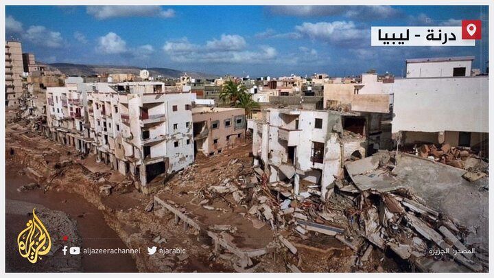 افزایش وحشتناک قربانیان سیل در لیبی / دفن هزاران نفر در گورهای دسته جمعی!
