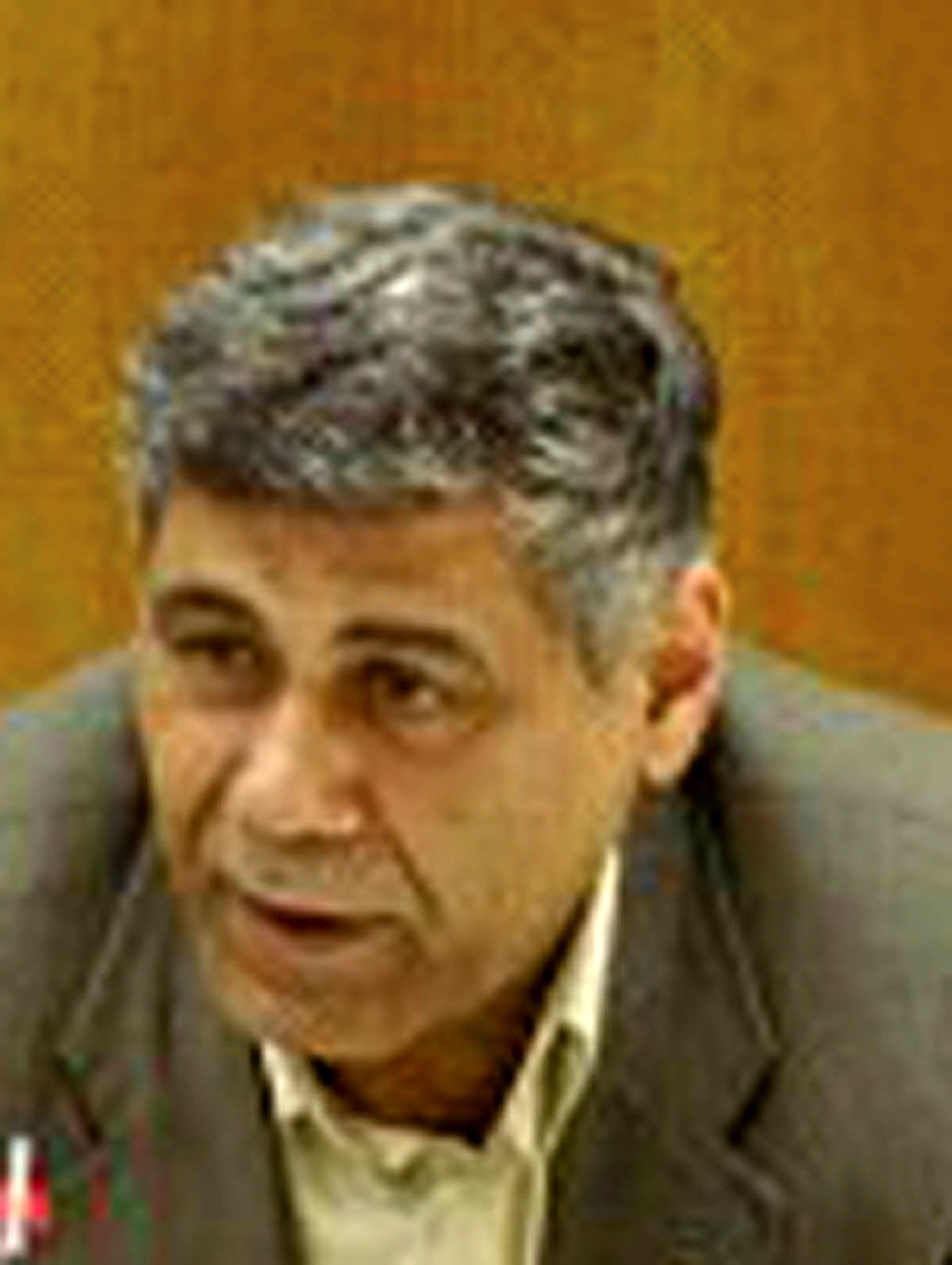 ضرورت آموزش اقتصاد در همه رشته‌ها 