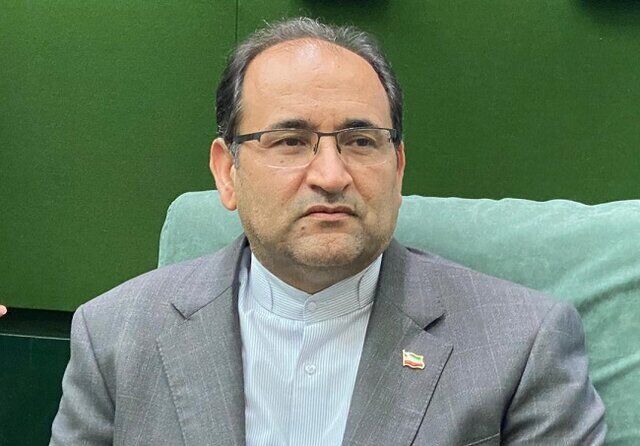 انتقاد تند نماینده مجلس از صحبت‌های جواد لاریجانی علیه ‎مولانا عبدالحمید و ‎مسجدمکی زاهدان