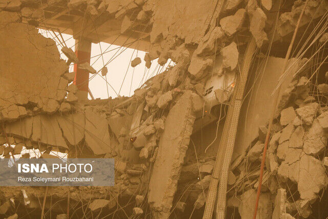 بخشی از سازه متروپل فرو ریخت+جزئیات حادثه