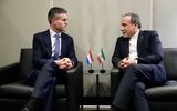 انتقاد عراقچی از استانداردهای دوگانه غرب در دیدار با همتای هلندی/ پیمان شکنی های آمریکا باعث ناامنی در تنگه هرمز و خلیج فارس شده است