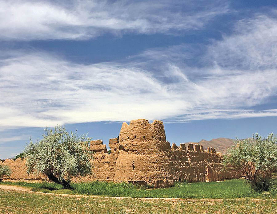 گلپایگان، بهشت «نصف جهان»