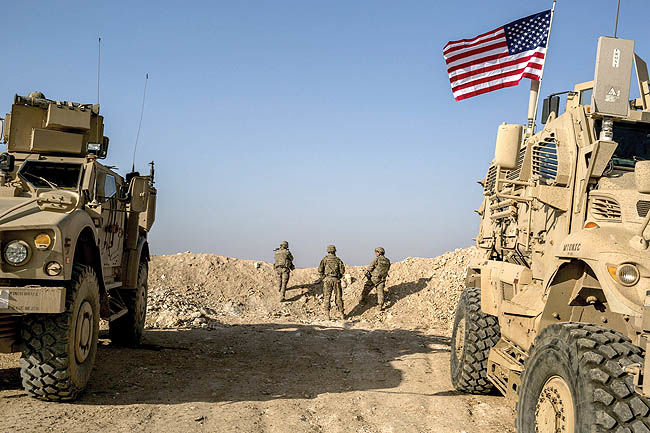 عقب‌نشینی آمریکا از شام وافغانستان