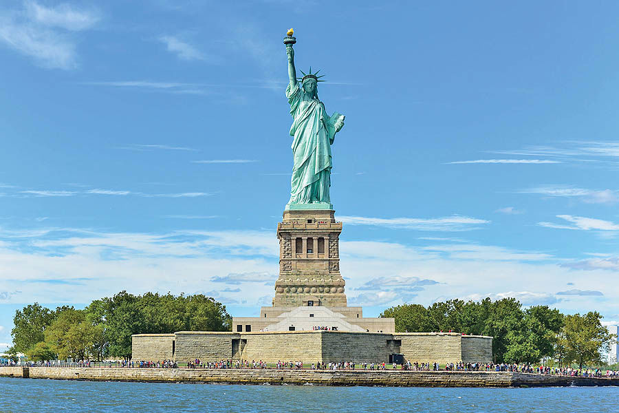 مجسمه آزادی آمریکا را فرانسوی‌ها ساختند 