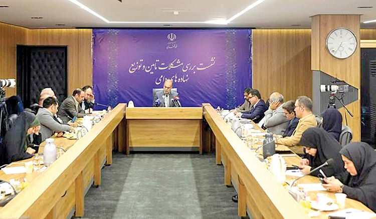 بررسی تخلفات مسوولان حوزه واردات نهاده‌های دامی