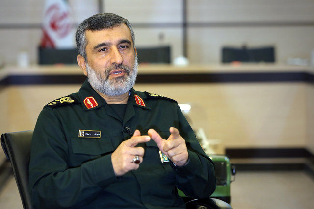 سردار حاجی‌زاده: دشمنان امروز امنیت ما را نشانه گرفته اند