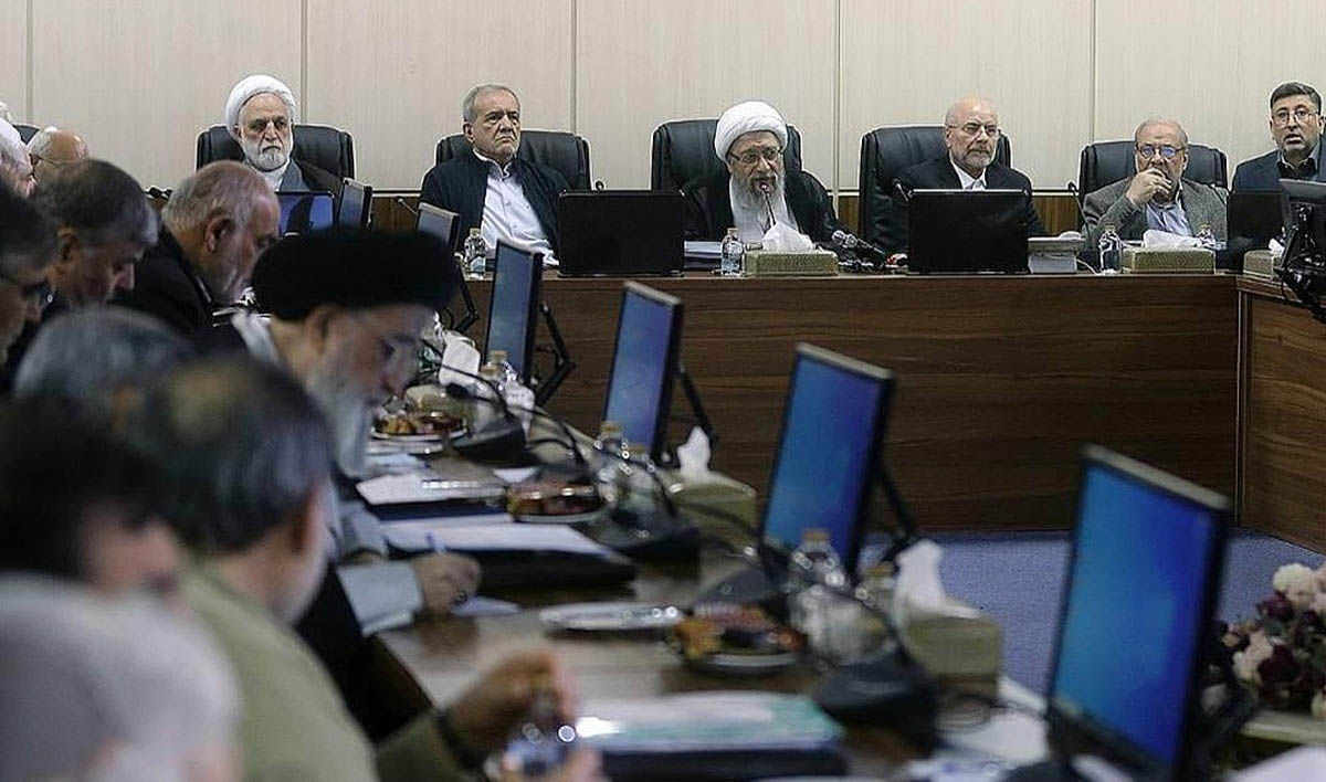 موافقت مشروط مجمع تشخیص با پالرمو