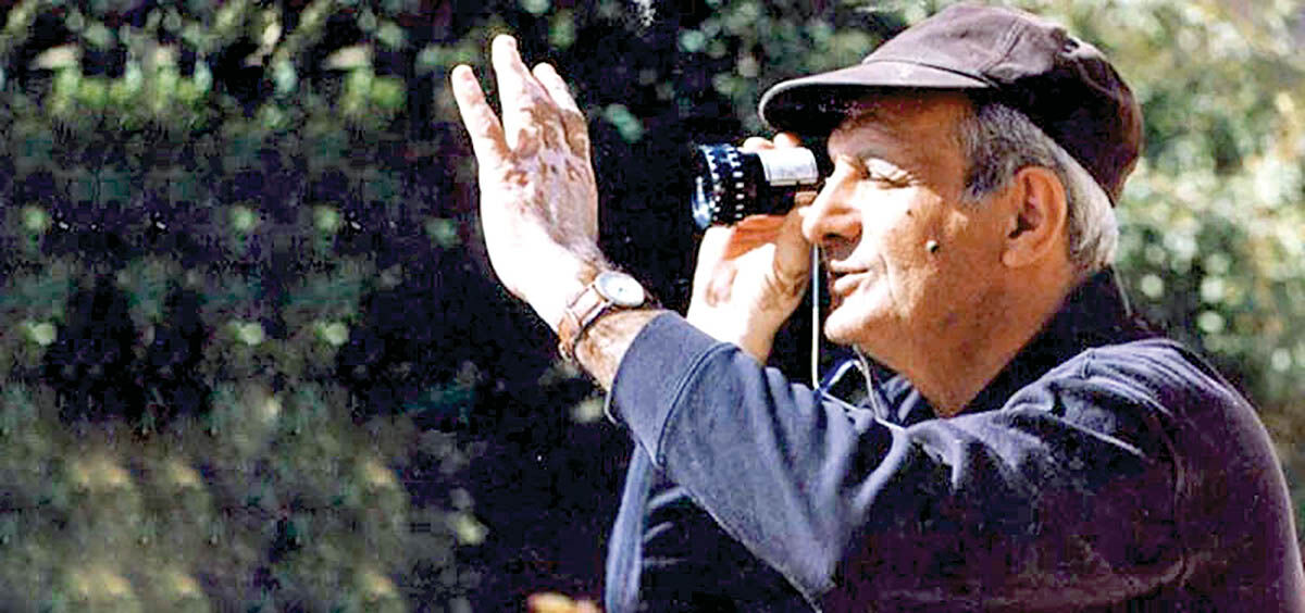 فرزند زمانه خویش
