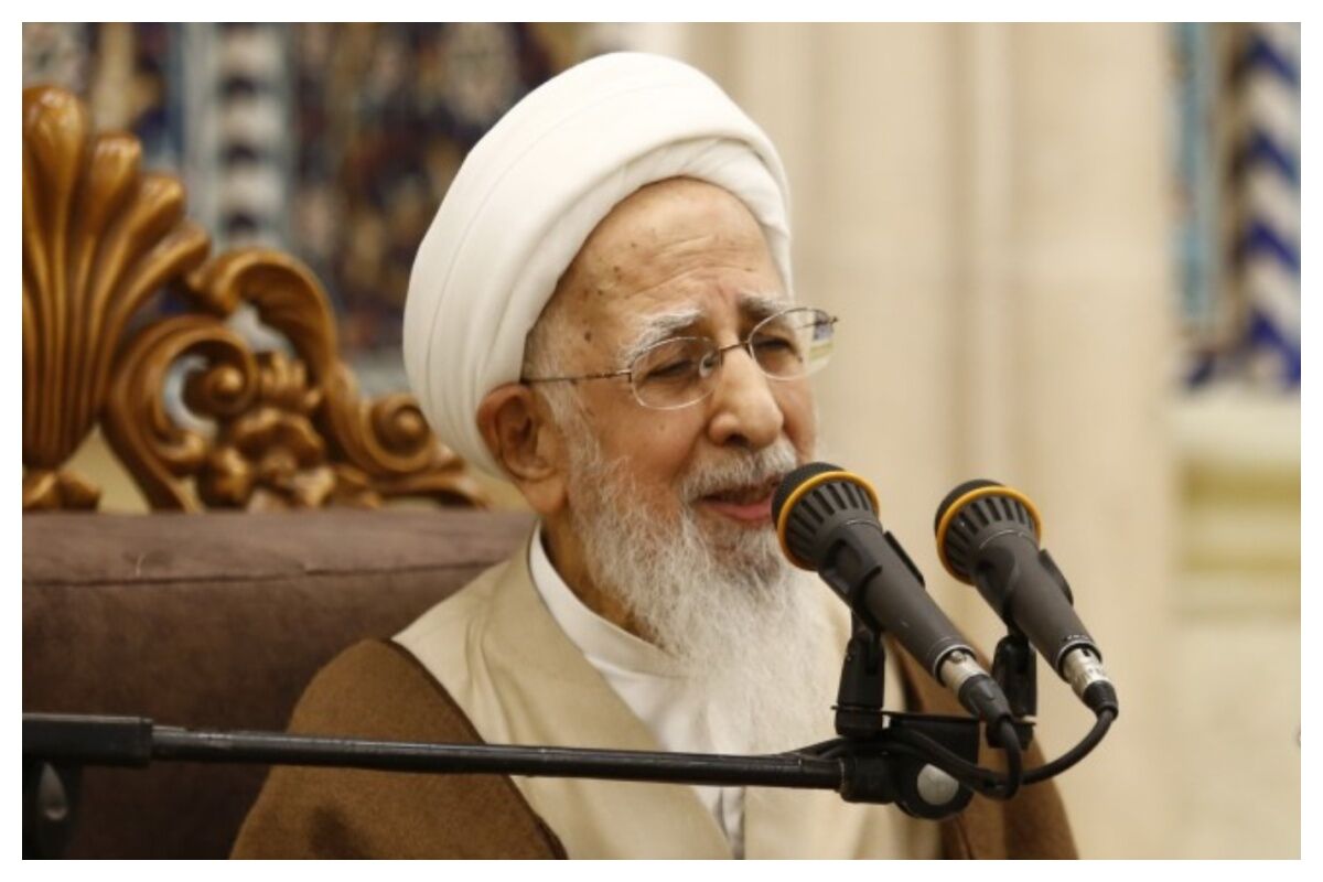 تصاویری از کلاس درس آیت الله جوادی آملی در سال تحصیلی جدید