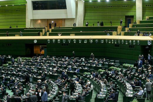 درخواست از رئیسی برای بازرسی از انتصابات فامیلی 