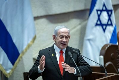 وحشت به جان نتانیاهو افتاد/ بی بی  از ترس بازداشت به داووس نمی‌رود