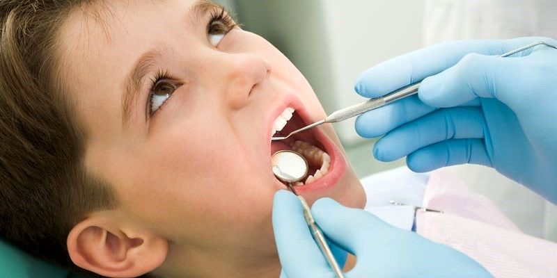 بهترین دندانپزشک کودکان را چگونه پیدا کنیم؟