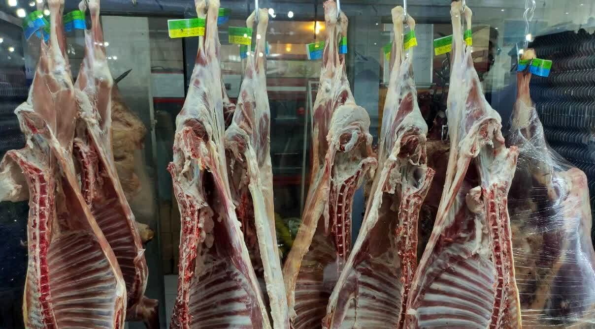 قیمت گوشت قرمز بالاتر از این نرخ گران فروشی است
