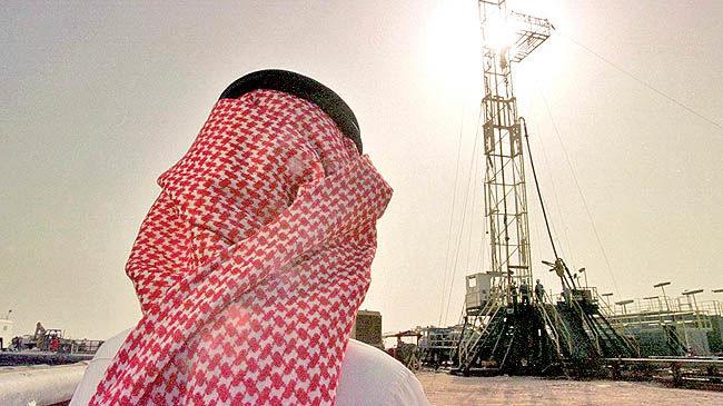 معمای سعودی قیمت نفت