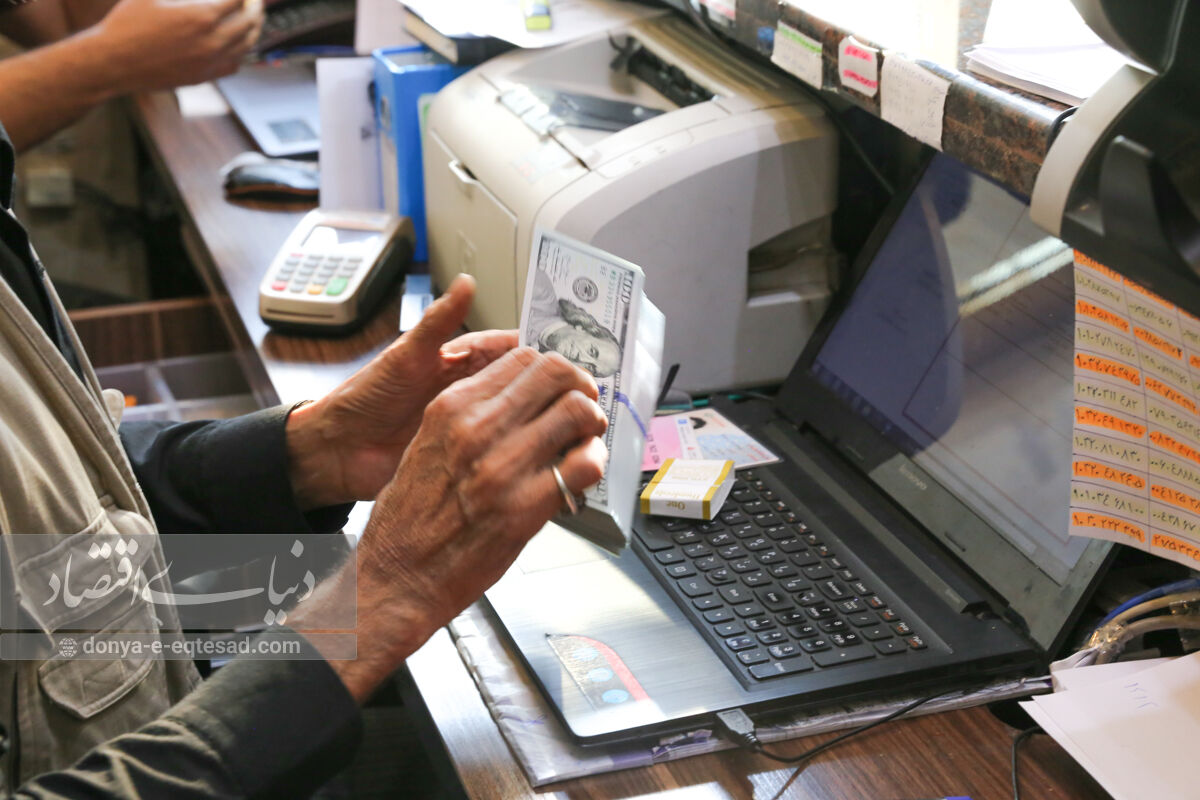 تمدید ۱۰ روزه مهلت تخصیص ارز برای متقاضیان آذرماه، اجرایی شد