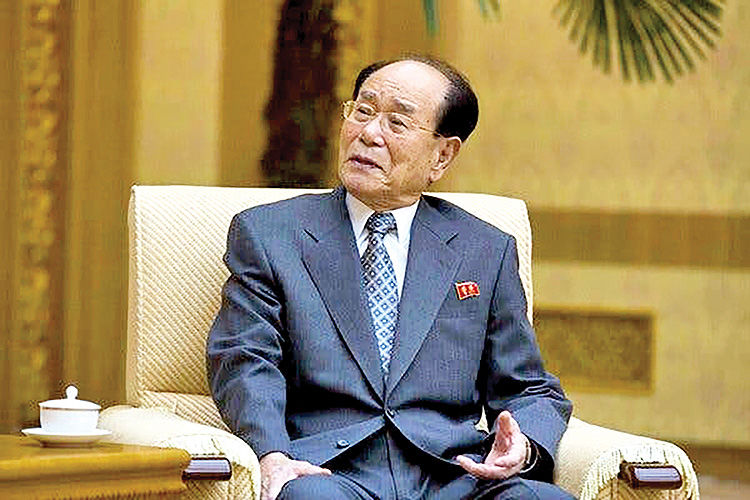 معمای بقا در سرزمین اسرارآمیز