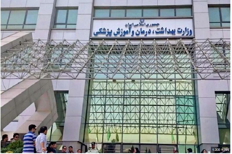 پاسخ وزارت بهداشت به کاندیدای انتخابات / تکذیب اخراج دانشجویان از علوم‌پزشکی تبریز