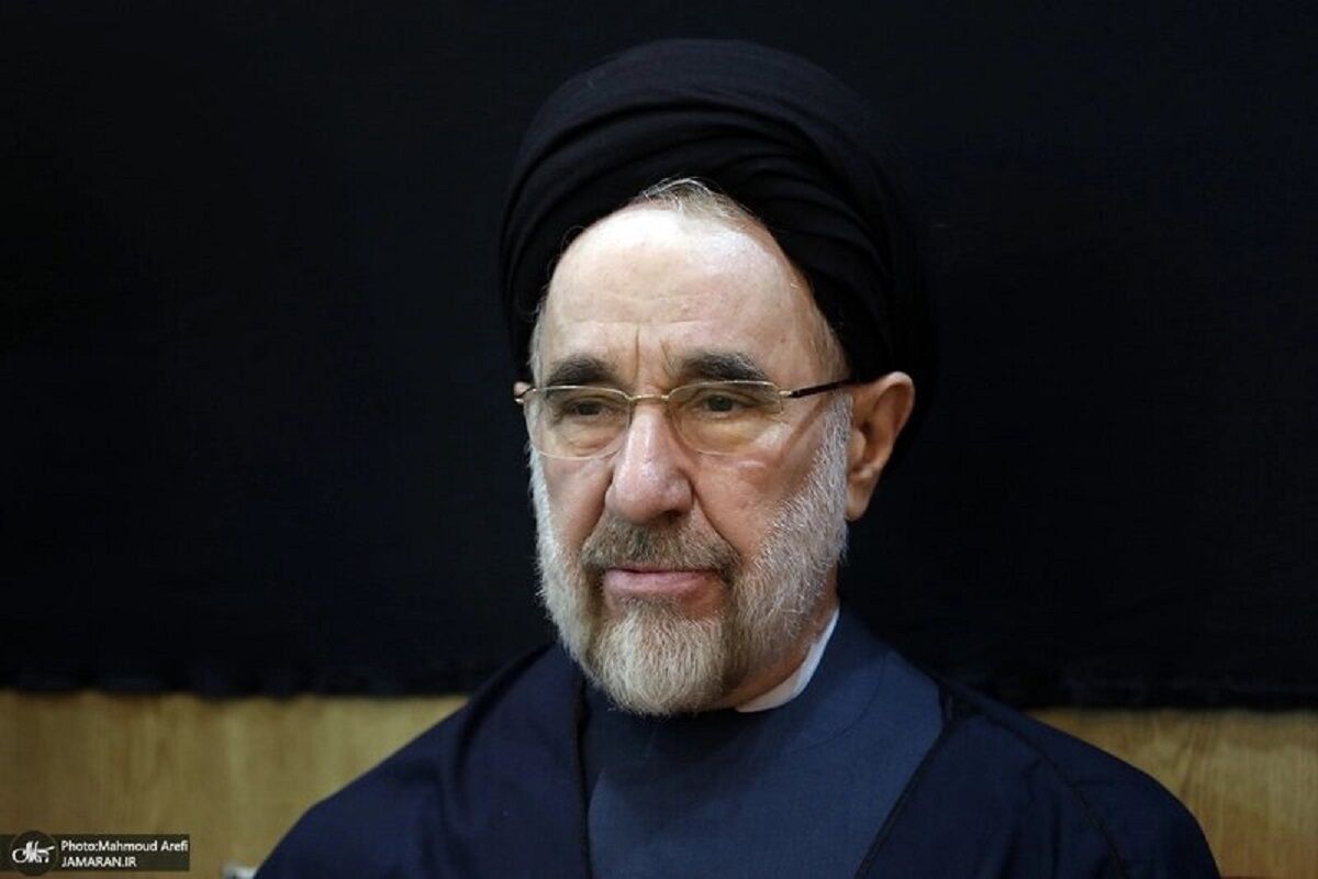 جدیدترین تصویر از سید محمد خاتمی و علی اکبر ناطق نوری در مراسم تشییع پیکر آیت الله موسوی بجنوردی+عکس