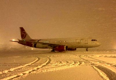 لغو کلیه پروازهای فرودگاه اردبیل به دلیل بارش سنگین برف 