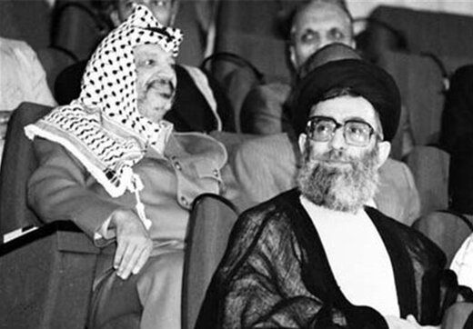بازخوانی هشدار تاریخی رهبر انقلاب به یاسر عرفات