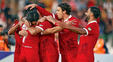 ... و ناگهان پرسپولیـس!