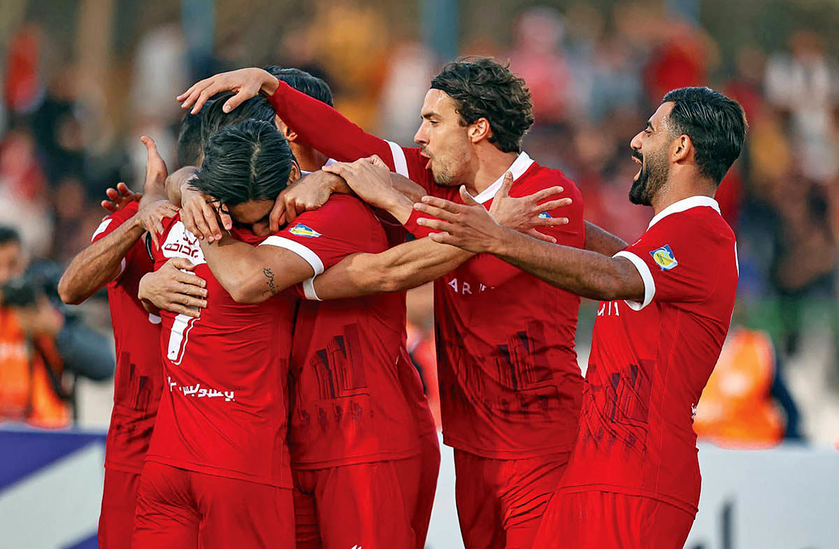 ... و ناگهان پرسپولیـس!