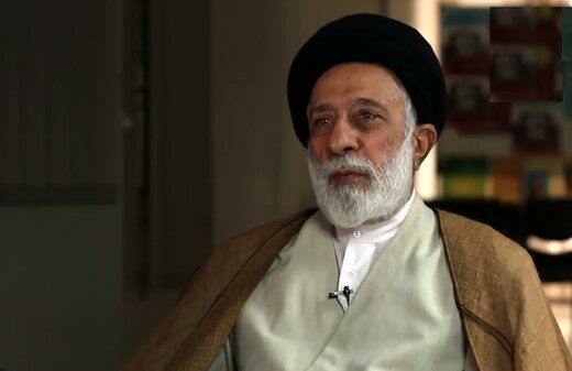 پیام تسلیت هادی خامنه‌ای به سیدحسن خمینی و عروس امام