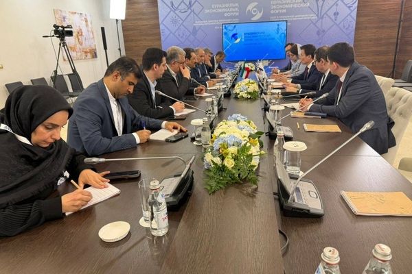 پیشنهاد برگزاری دومین نشست کمیسیون مشترک اتحادیه اقتصادی اوراسیا و ایران به میزبانی جمهوری اسلامی ایران 