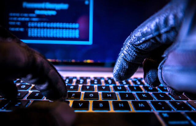  حمله سایبری روس ها به آمریکا/ پایگاه اینترنتی کنگره مختل شد