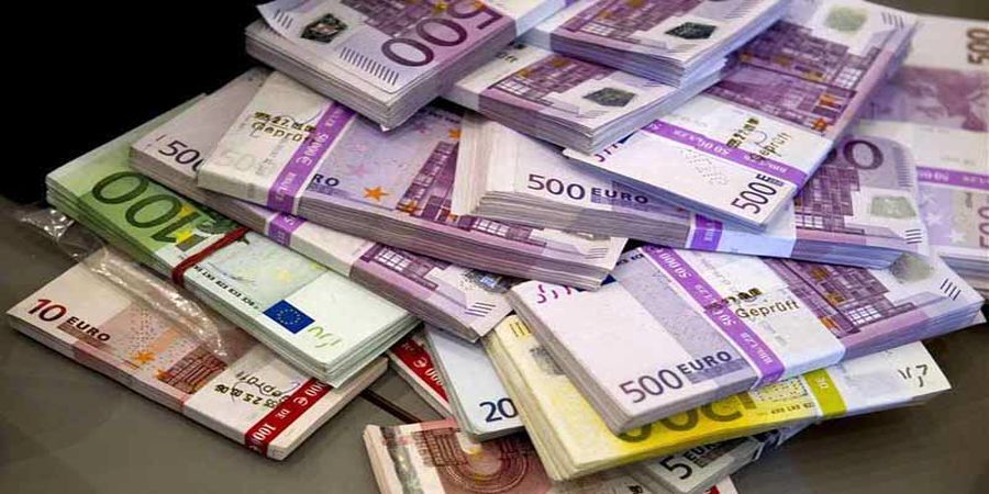 سکه مرز حساس را از دست داد/ حباب قیمتی دلار بزرگ شد