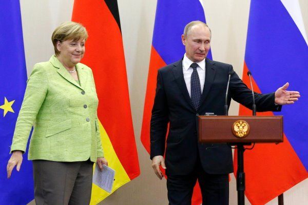 پوتین: به تلاش جدی دولت رئیسی برای حفظ برجام امیدوارم