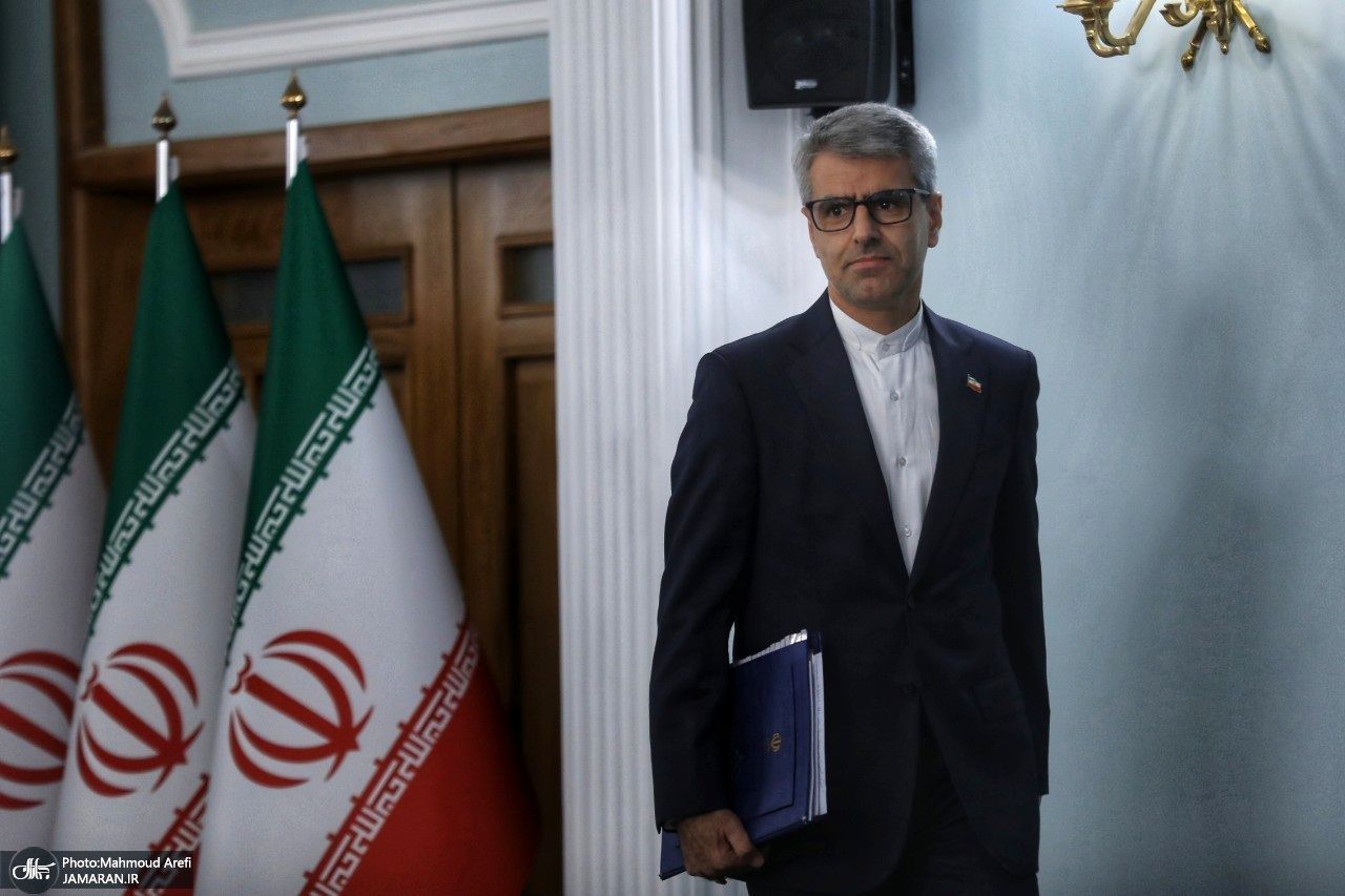 تروئیکای اروپایی صلاحیت حقوقی برای استفاده از سازوکارهای برجام را ندارند