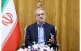 شعری که پزشکیان به زبان آذری خواند/ افرادی که با پول و قدرت کور شده‌اند از هیچ ستمی دست نمی‌کشند+ فیلم