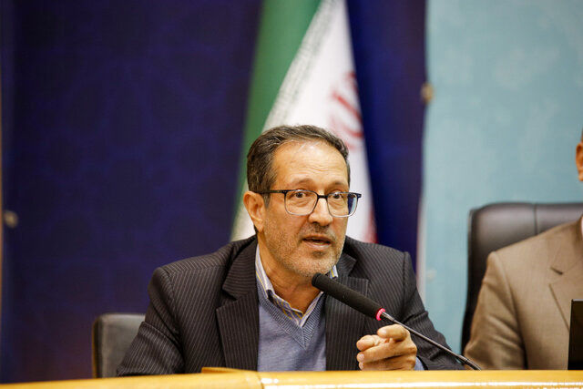 حمله جنگنده‌ها به میدان تره‌بار لار/ اسرائیل و آمریکا معیشت مردم را هدف قرار دادند