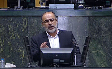 نماینده مجلس: دولت رئیسی در یافتن افراد کند کار می‌کند!
