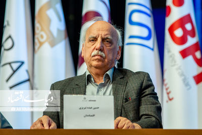 عبده تبریزی: سیاست حاکمیت، انتظار برای پایان دوران ترامپ است / اینکه اقتصاد ما در این شرایط دوام بیاورد خیلی دشوار است 