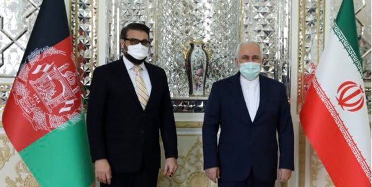 دیدار مشاور امنیت ملی افغانستان با ظریف