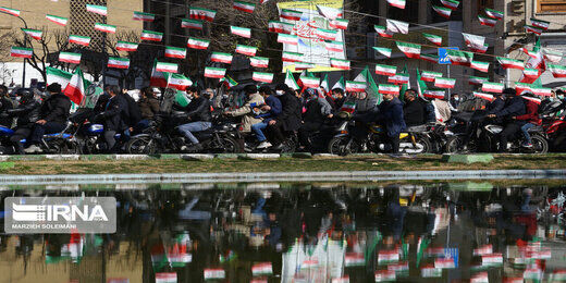 پشت پرده شعار مرگ بر روحانی چه کسانی بودند؟