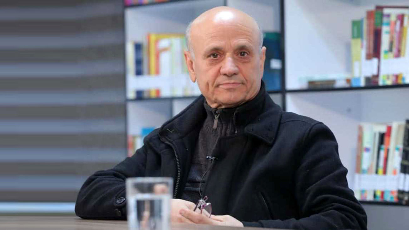 اقلیما: با همین وسواسی که درگیر حجاب و موتورسواری بانوان می‌شوند، درگیر حل مشکلات آب و برق می‌شوند؟