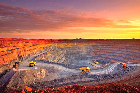 جنگ روزانه با دستگاه بوروکراسی