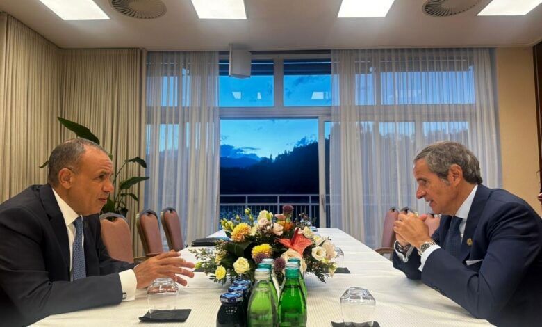 رایزنی عبدالعاطی و گروسی درباره پرونده هسته‌ای ایران