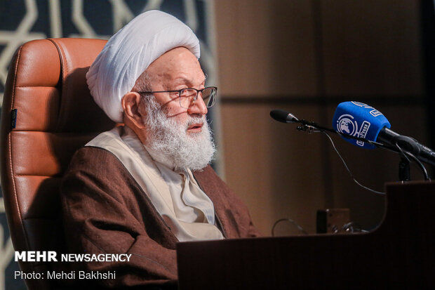 بیانیه مرجع عالی بحرین: حمله به امام خامنه‌ای اهانت به تمام امت است