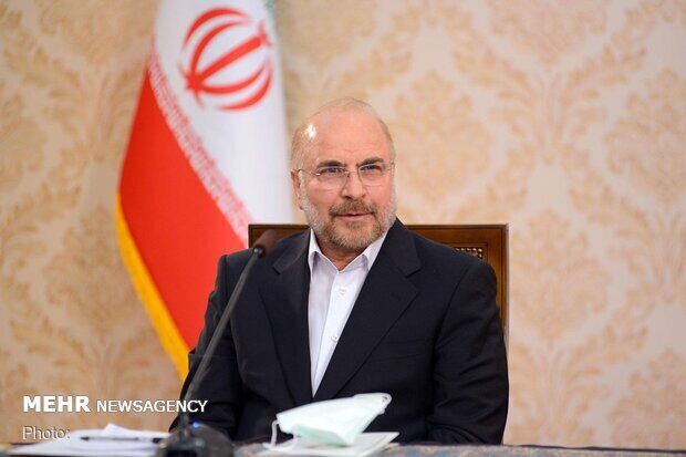 قالیباف: در حوزه مسائل اقتصادی هرگز نگاه سیاسی نداریم