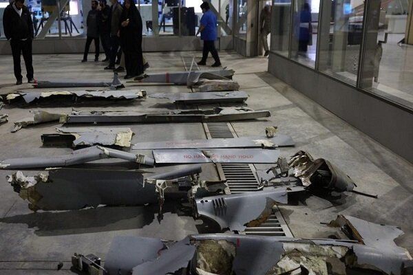 نمایش لاشه پهپادهای ارتش اسرائیل به نمایش درآمد + عکس